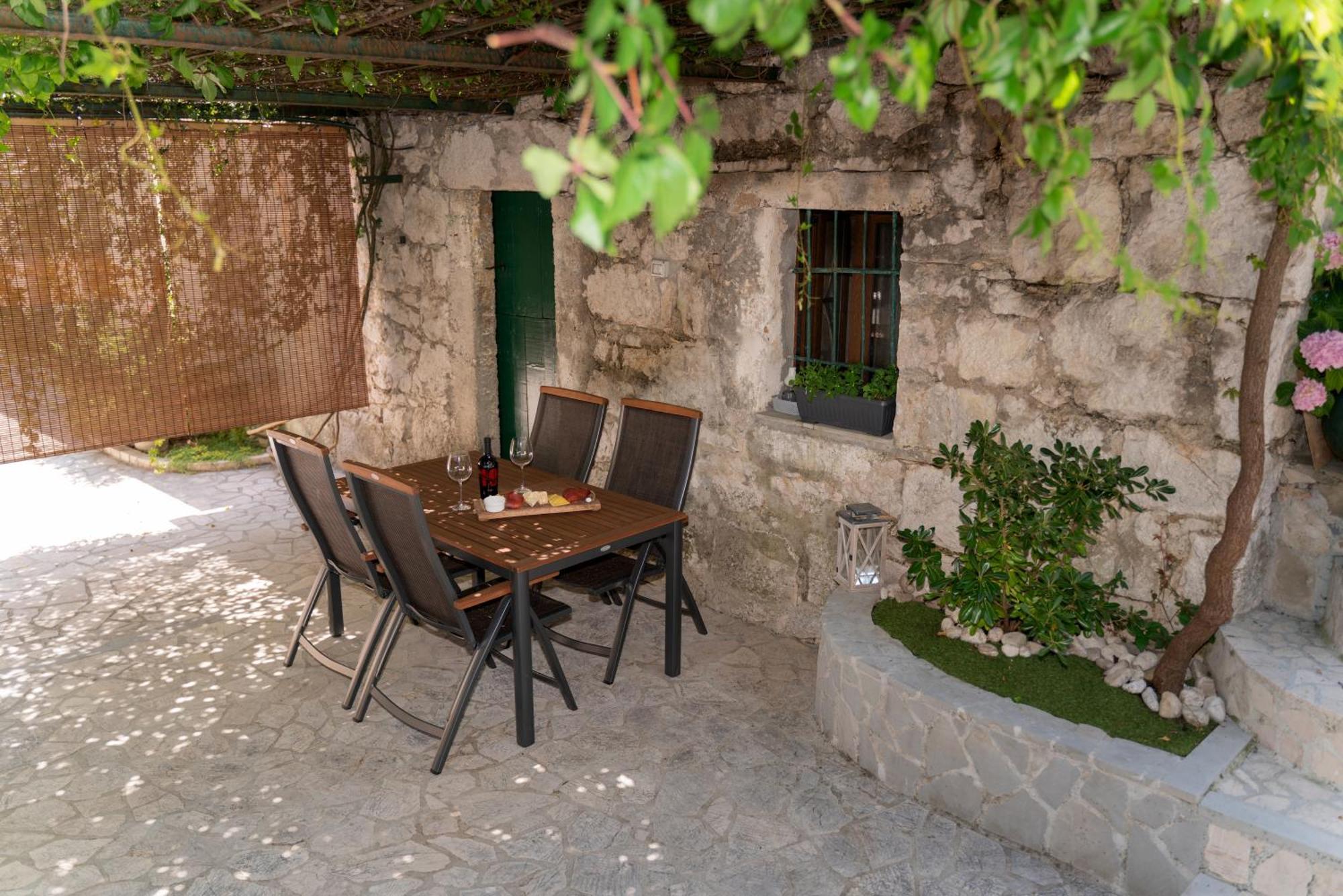 Apartments Srdanovic Omis Luaran gambar