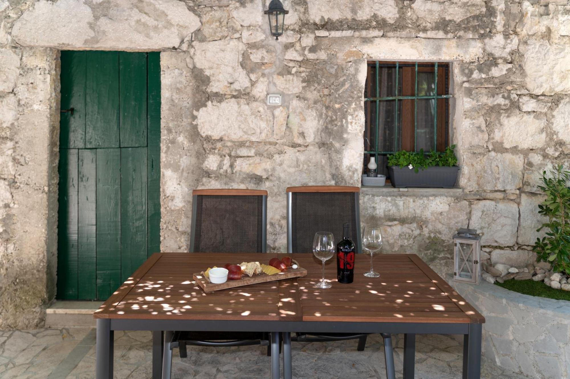 Apartments Srdanovic Omis Luaran gambar
