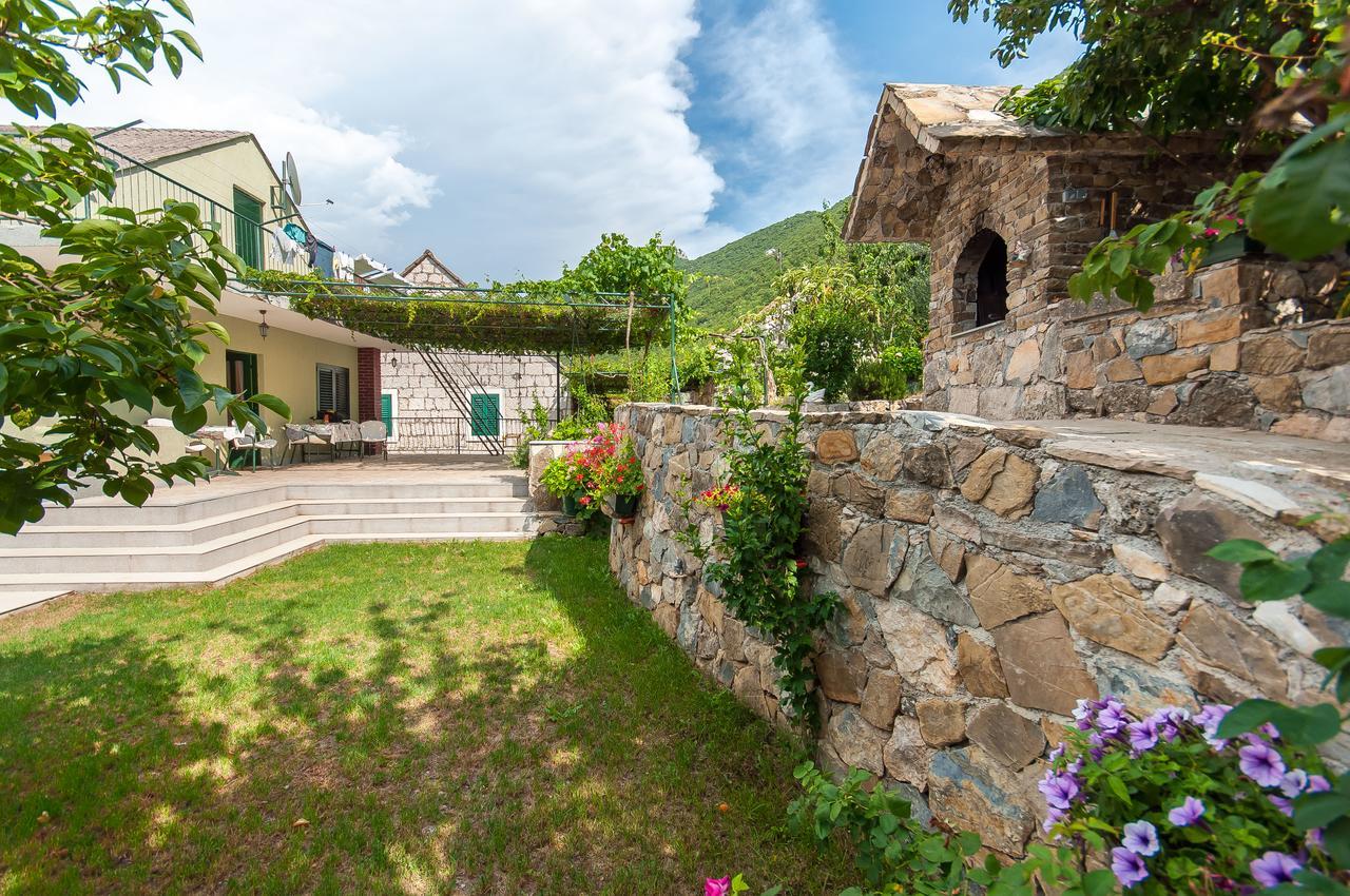 Apartments Srdanovic Omis Luaran gambar